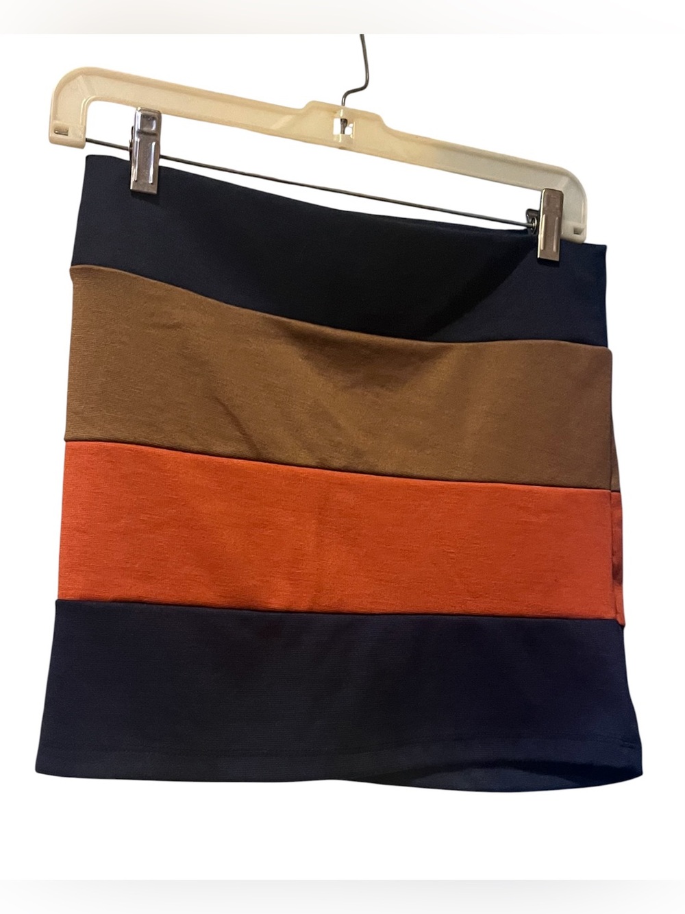 Ladies Skirt Size Medium - Picture 6 of 7